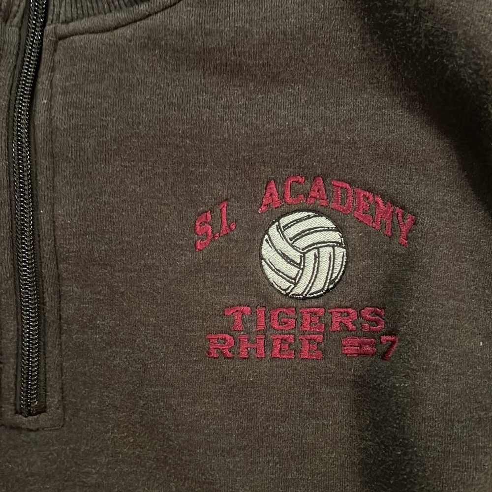 Quarter zip volleyball crewneck